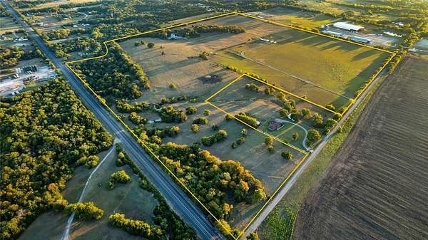 109 Acres of Land for Sale in Whitewright, Texas