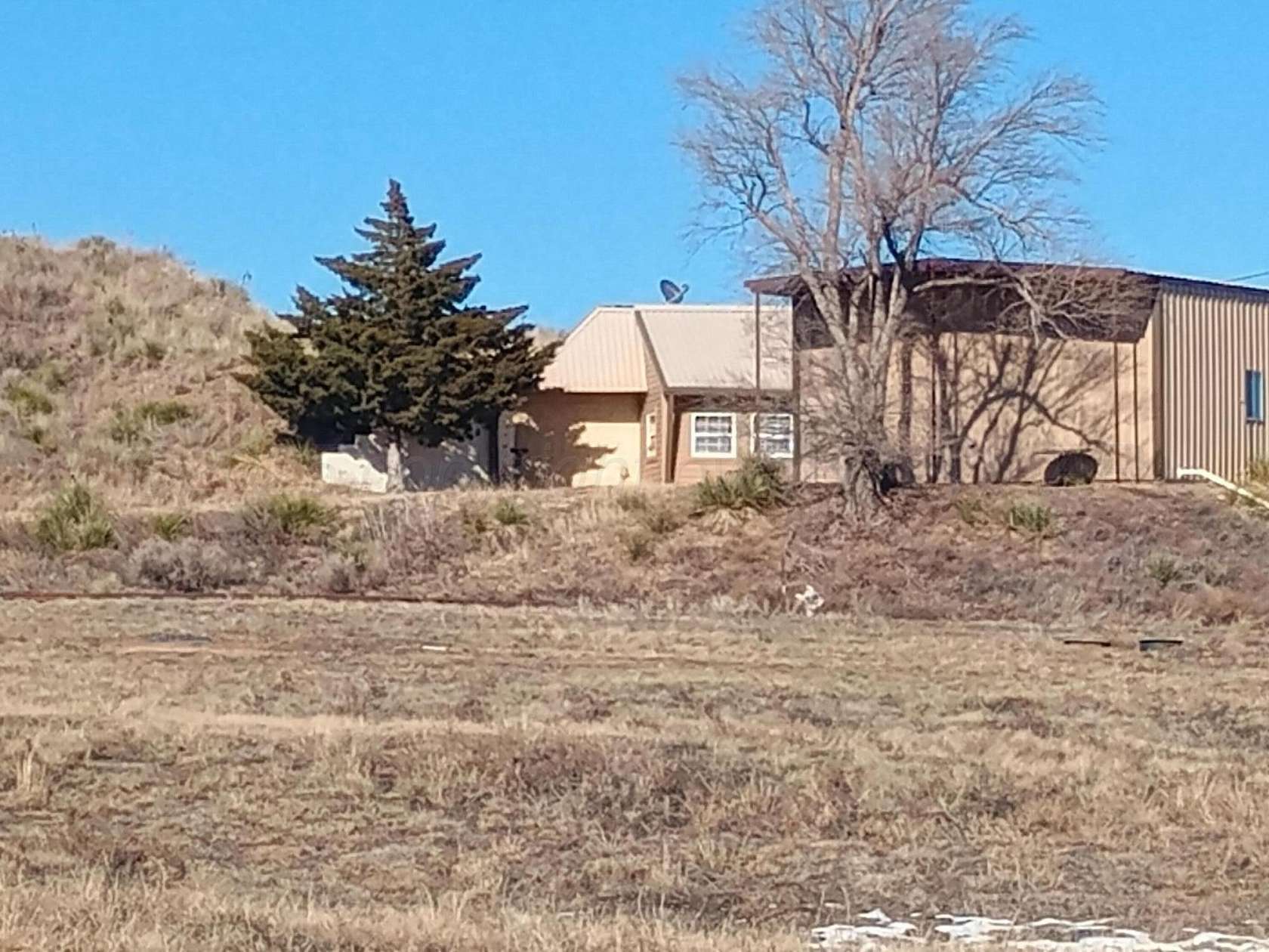 6.23 Acres of Residential Land with Home for Sale in Fritch, Texas