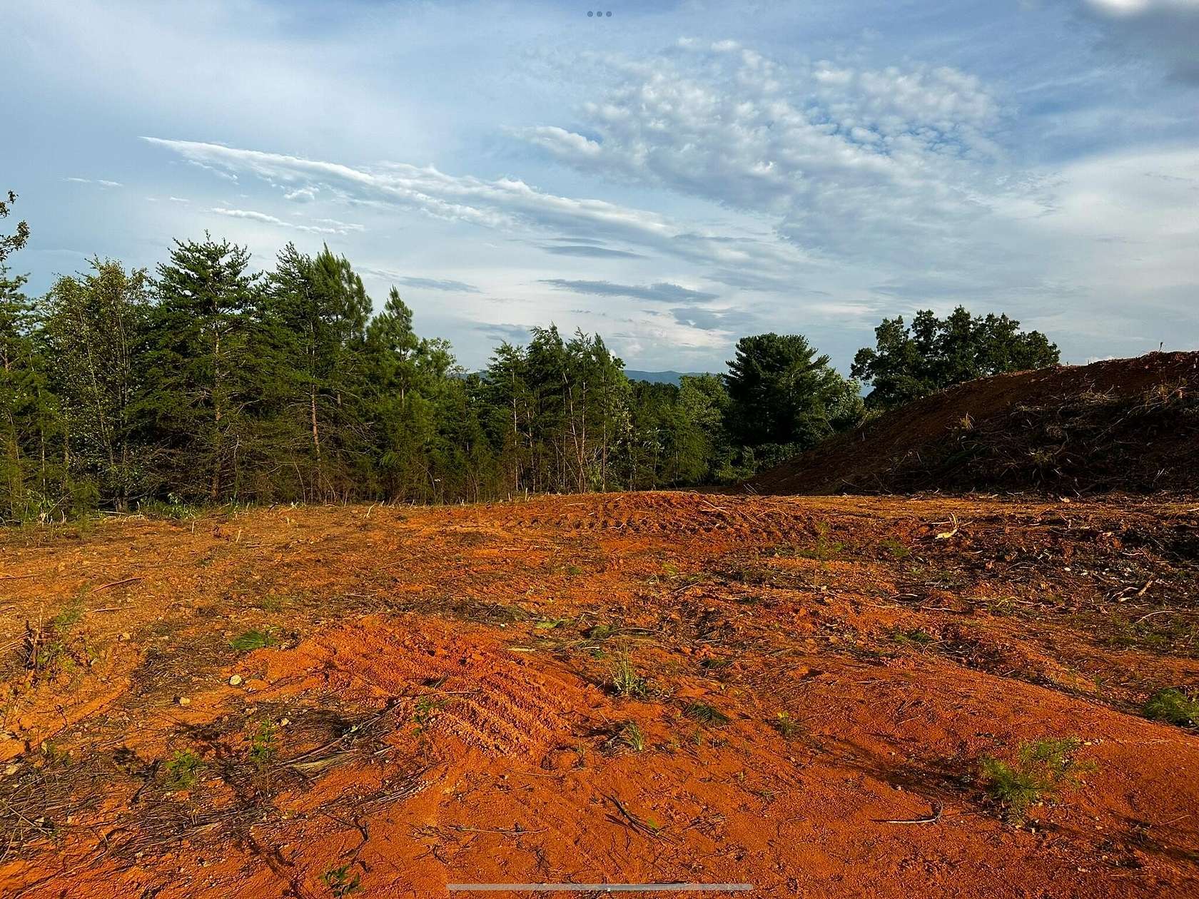 15 Acres of Land for Sale in Dandridge, Tennessee