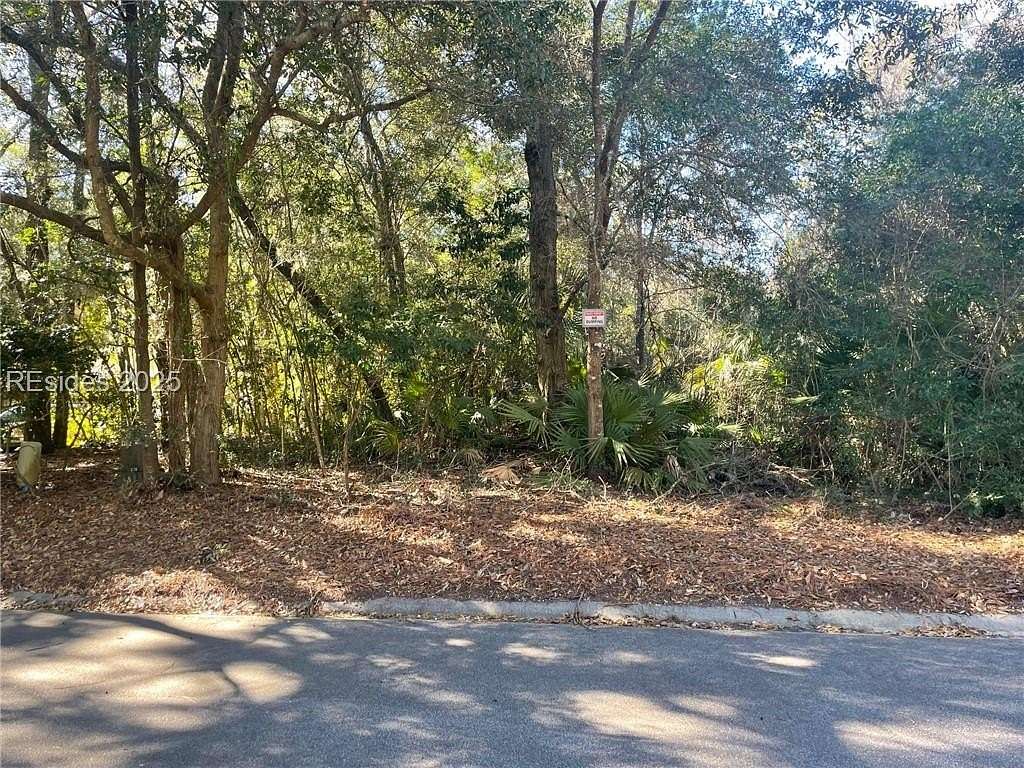 0.373 Acres of Residential Land for Sale in Hilton Head Island, South Carolina