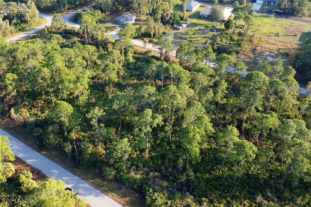 0.25 Acres of Residential Land for Sale in Lehigh Acres, Florida