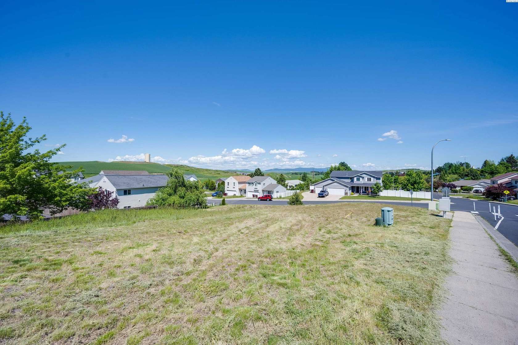 0.13 Acres of Residential Land for Sale in Pullman, Washington