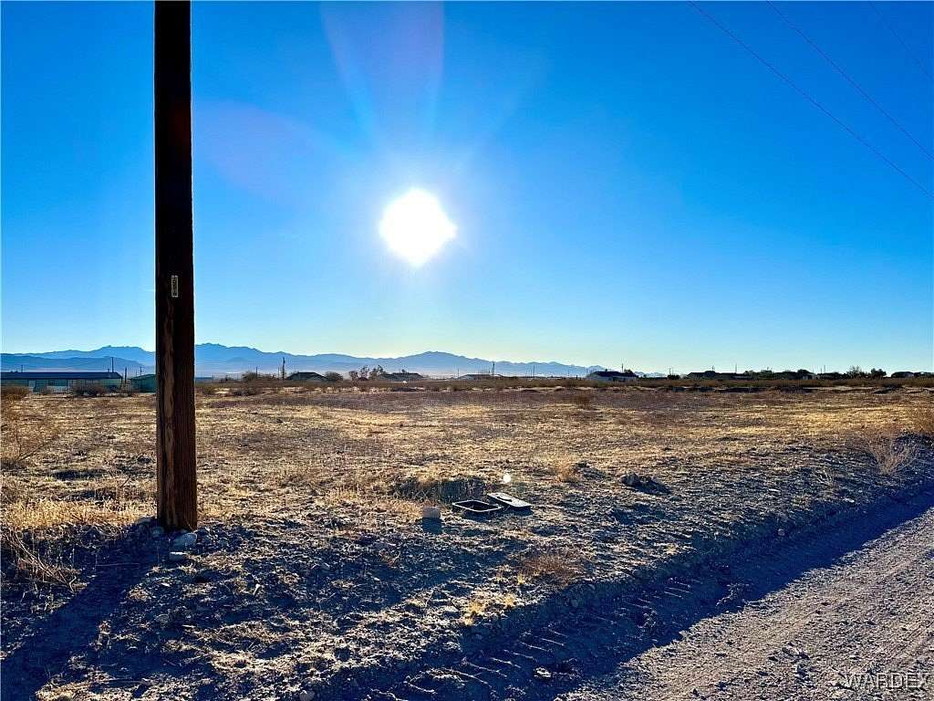 2.35 Acres of Residential Land for Sale in Golden Valley, Arizona