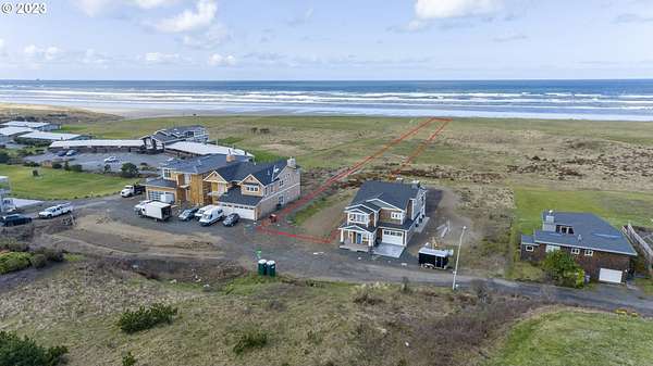 0.98 Acres of Residential Land for Sale in Gearhart, Oregon