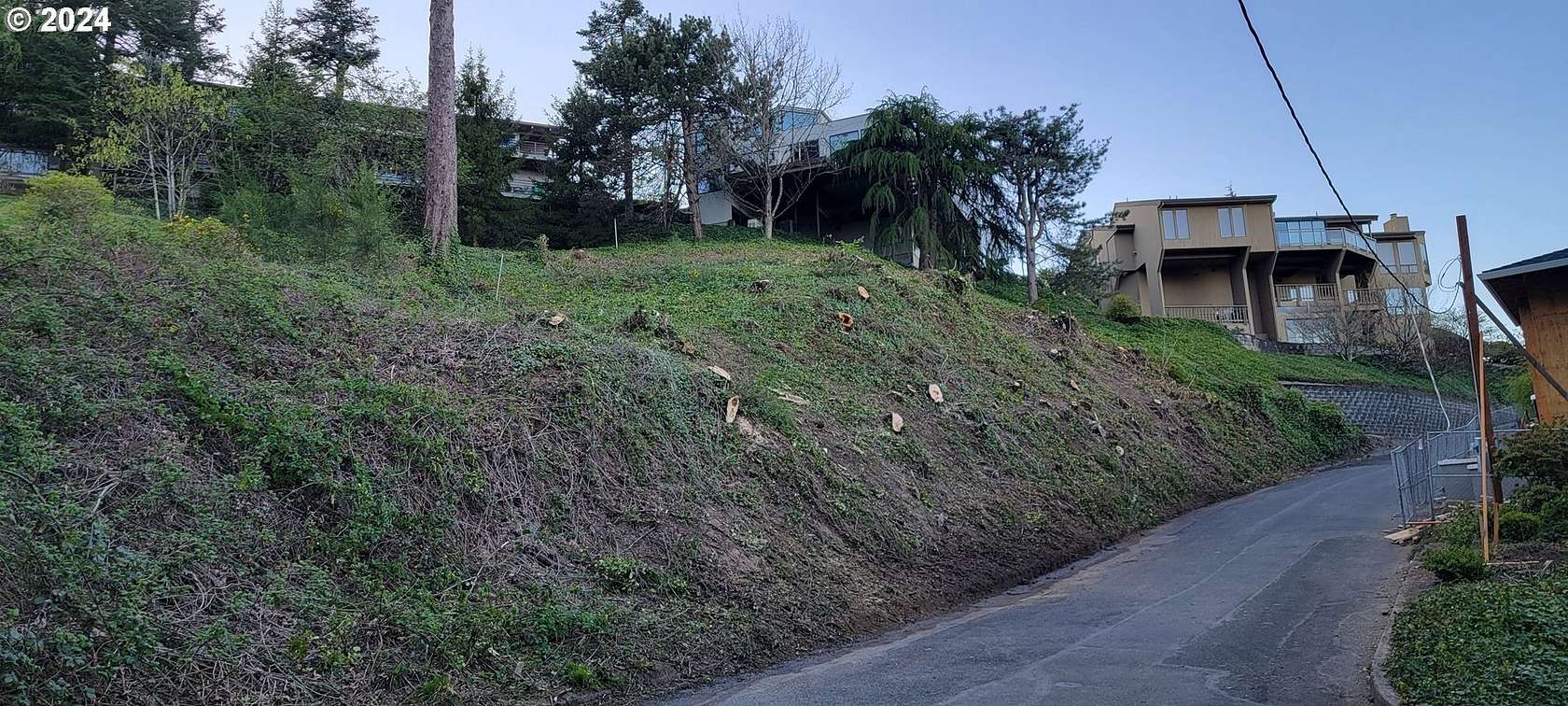 0.28 Acres of Residential Land for Sale in Portland, Oregon