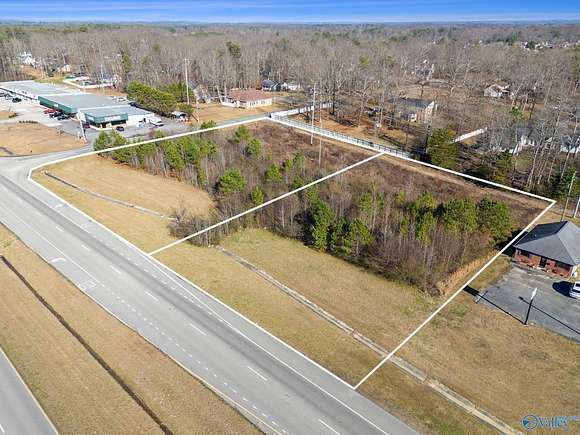 1 Acre of Commercial Land for Sale in Arab, Alabama