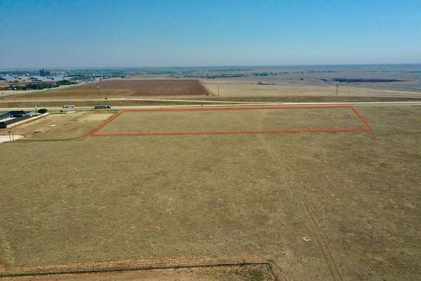 13 Acres of Land for Sale in Tulia, Texas