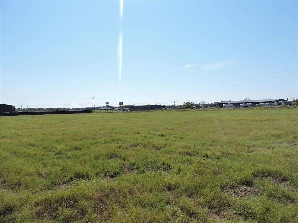 3.74 Acres of Commercial Land for Sale in Mabank, Texas