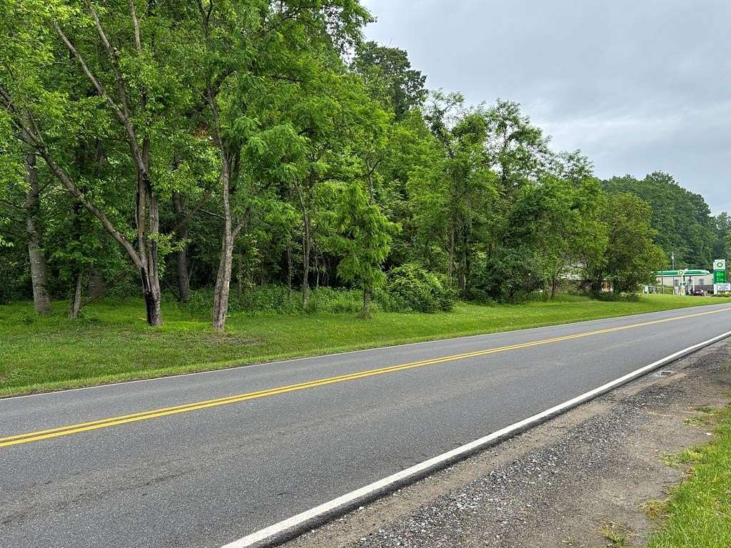 1 Acre of Commercial Land for Sale in Galax, Virginia