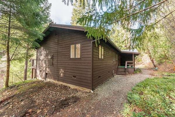 12 Acres of Land with Home for Sale in Lewiston, California