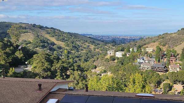 Residential Land for Sale in Belmont, California