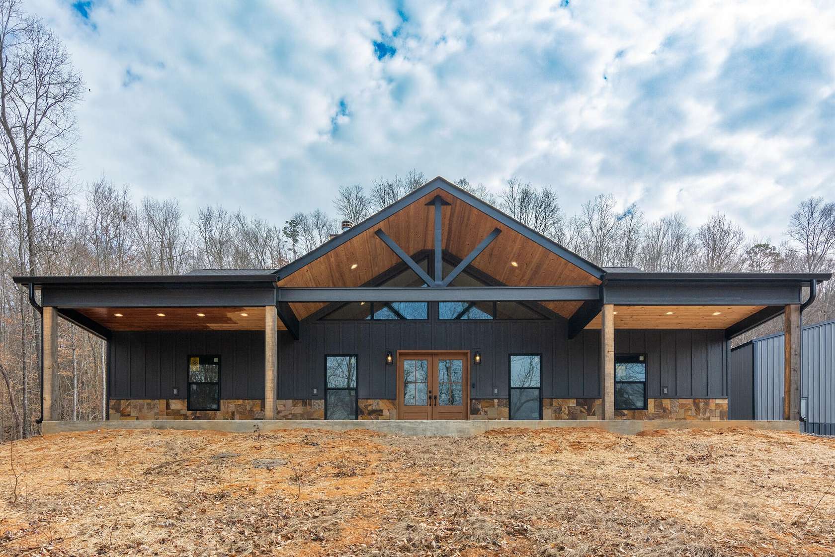 15.4 Acres of Recreational Land with Home for Sale in Dunlap, Tennessee