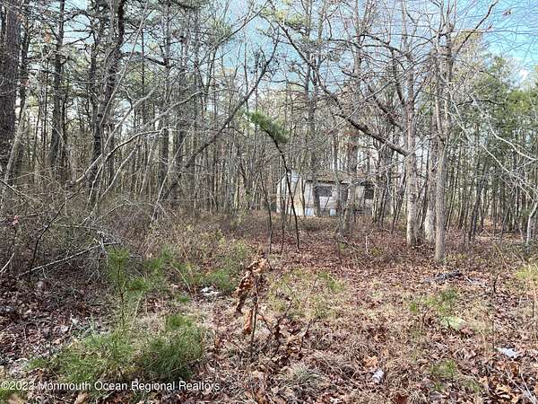 5.6 Acres of Improved Commercial Land for Sale in Jackson Township, New Jersey