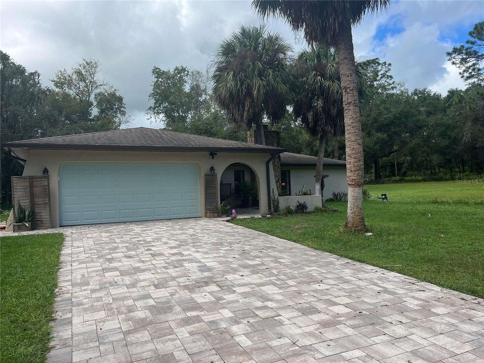 2.5 Acres of Residential Land with Home for Sale in Brooksville, Florida