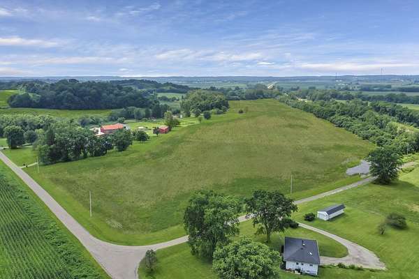 81 Acres of Land for Sale in Lancaster, Ohio