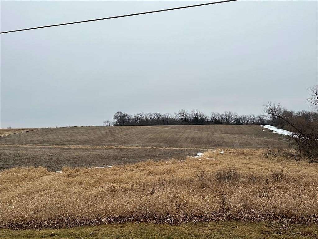 3 Acres of Residential Land for Sale in Newton, Iowa