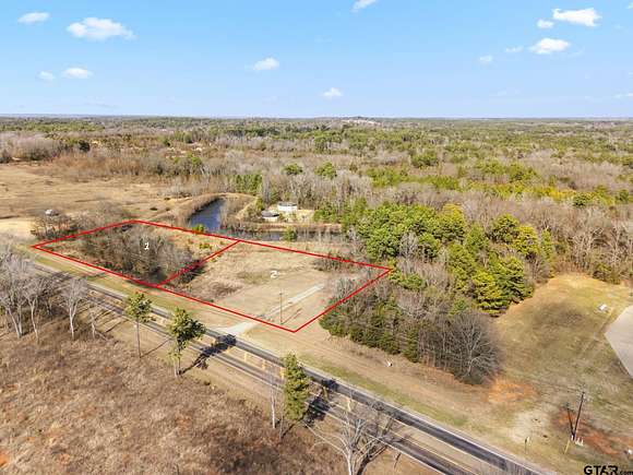 2 Acres of Mixed-Use Land for Sale in Flint, Texas