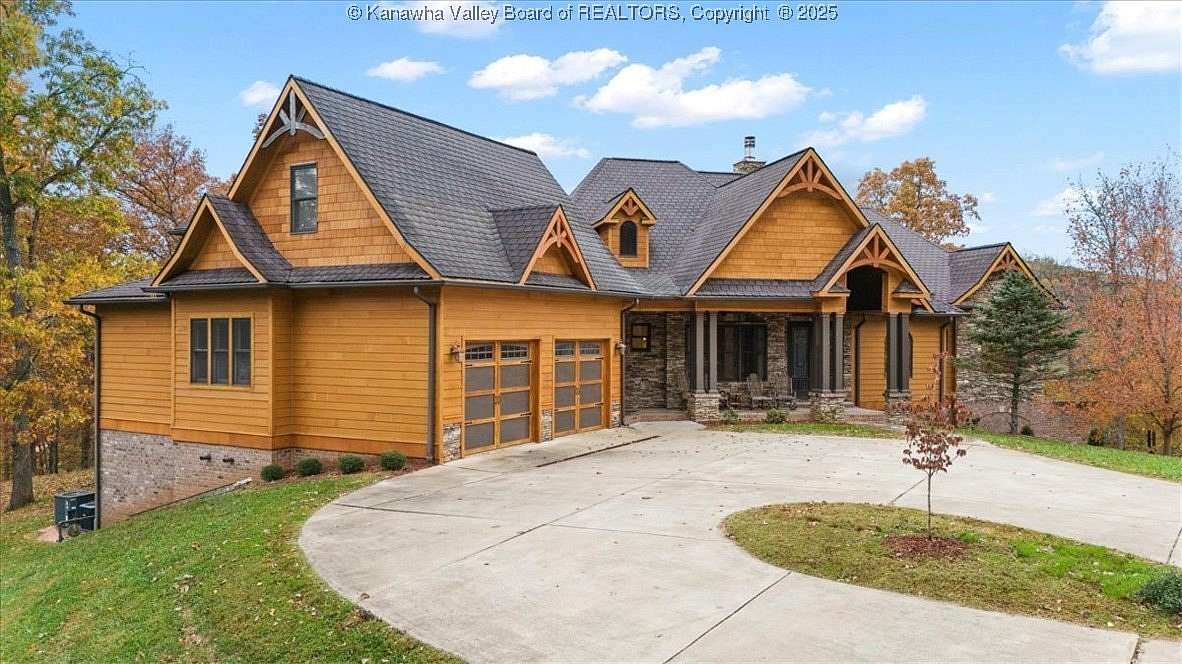 810 Acres of Recreational Land with Home for Sale in Elizabeth, West Virginia