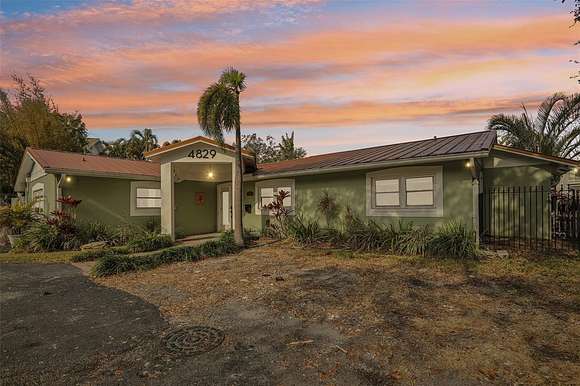 0.25 Acres of Residential Land for Sale in Tampa, Florida