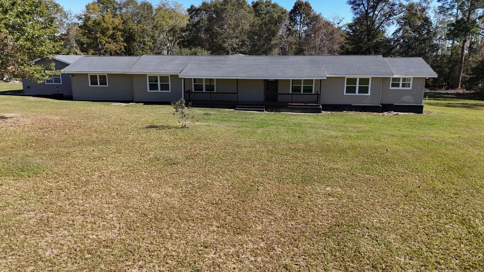 7 Acres of Residential Land with Home for Sale in Dothan, Alabama