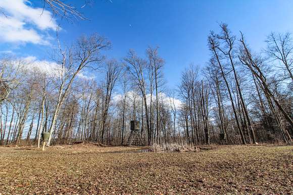 34 Acres of Recreational Land for Sale in Zanesville, Ohio