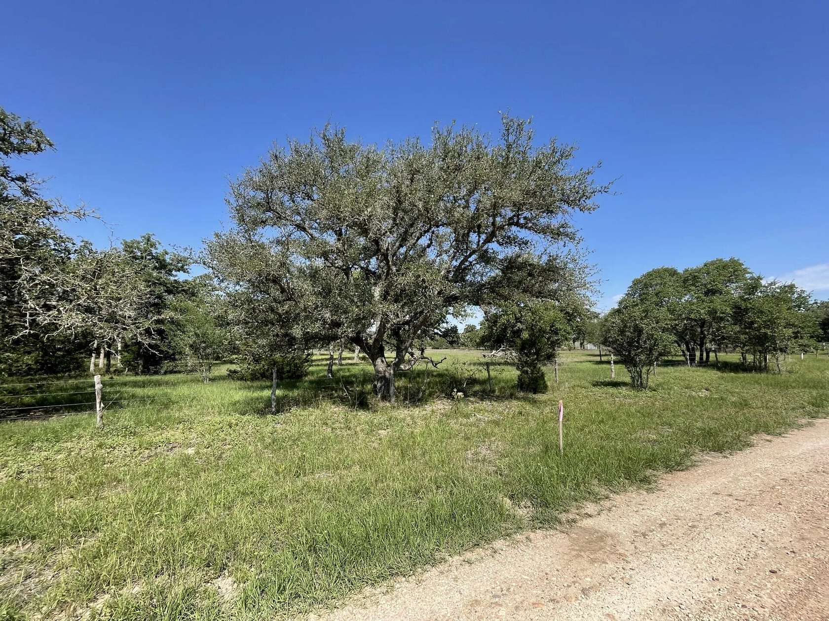 2.17 Acres of Residential Land for Sale in Hallettsville, Texas