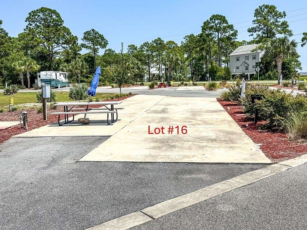 0.06 Acres of Land for Sale in Carrabelle, Florida