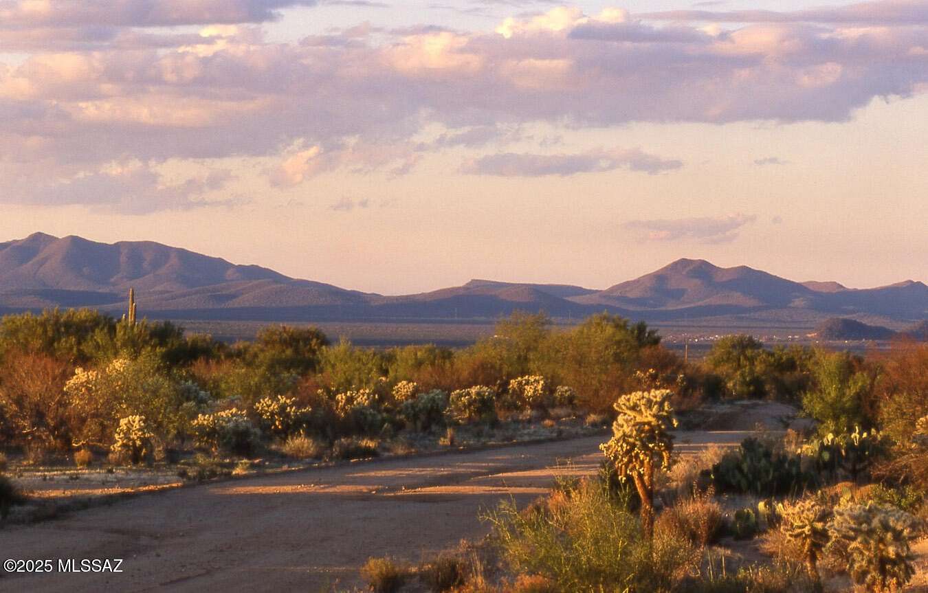590 Acres of Land for Sale in Tucson, Arizona