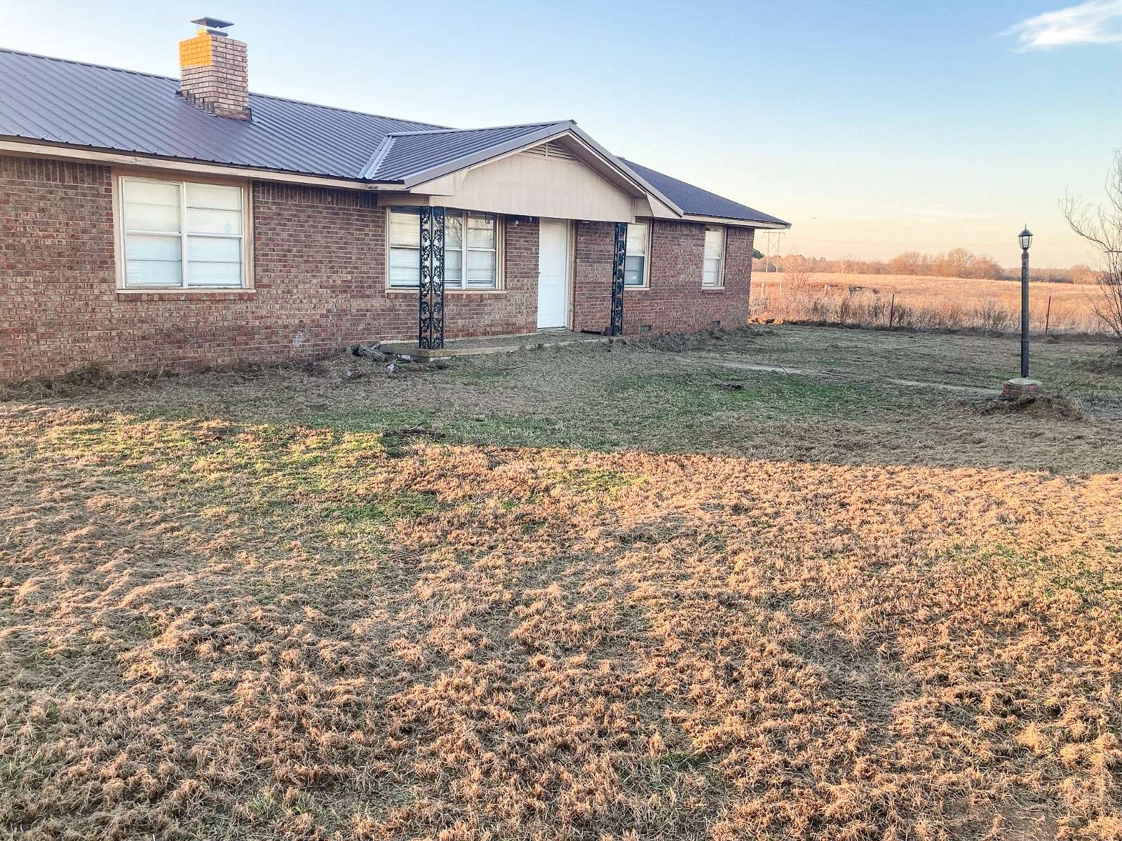 12 Acres of Land with Home for Sale in Atoka, Oklahoma