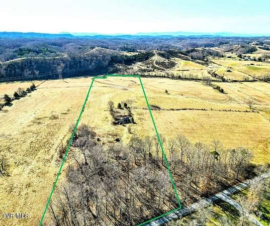 20 Acres of Agricultural Land for Sale in Bulls Gap, Tennessee
