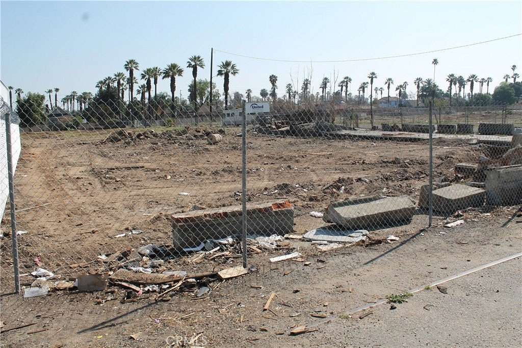 0.2 Acres of Mixed-Use Land for Sale in Riverside, California