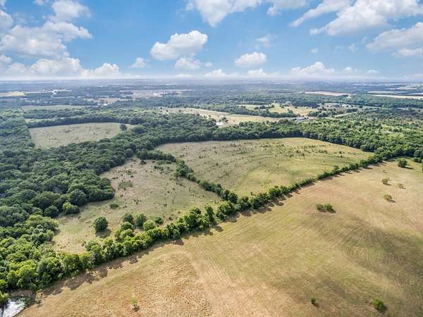 284 Acres of Recreational & Residential Land for Sale in Sherman, Texas