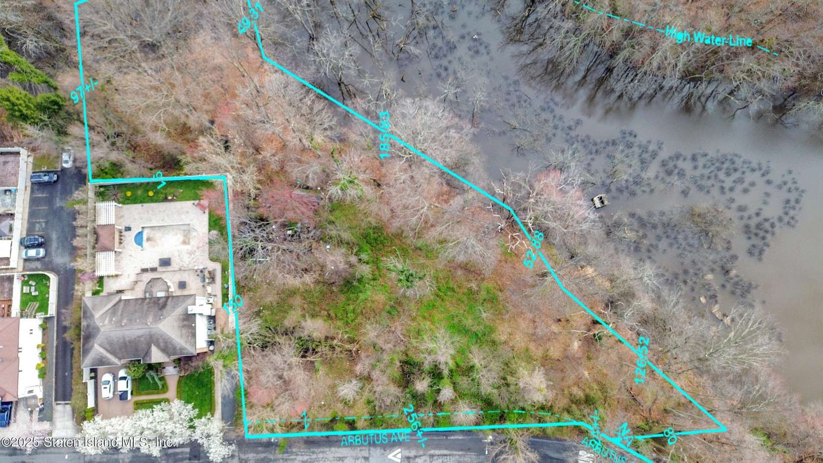 1.23 Acres of Residential Land for Sale in Staten Island, New York