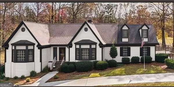 5 Acres of Residential Land with Home for Sale in Whitesburg, Georgia