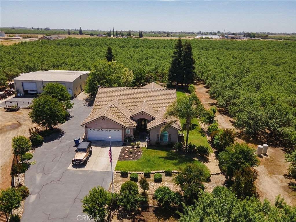 19 Acres of Land with Home for Sale in Winton, California