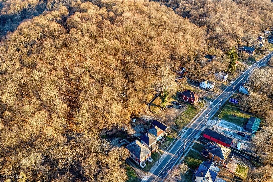 7.6 Acres of Mixed-Use Land for Sale in Zanesville, Ohio