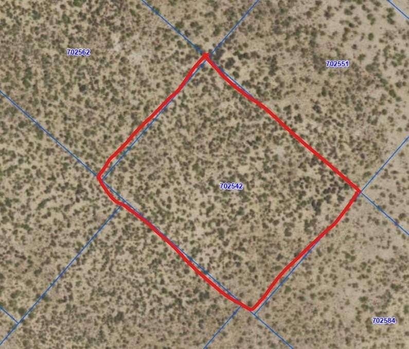 5.1 Acres of Mixed-Use Land for Sale in Grandfalls, Texas