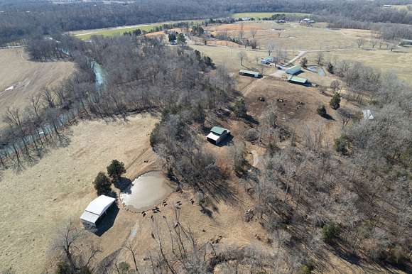 283 Acres of Land with Home for Sale in Cadiz, Kentucky