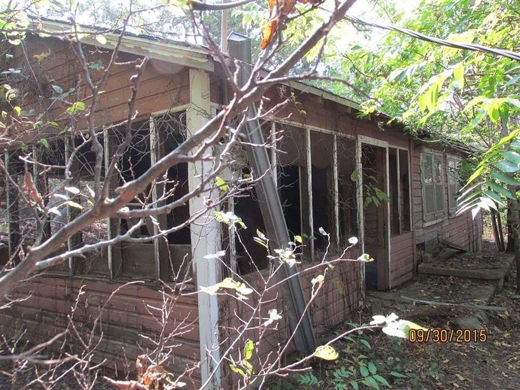 0.25 Acres of Residential Land for Sale in Hinton, Oklahoma