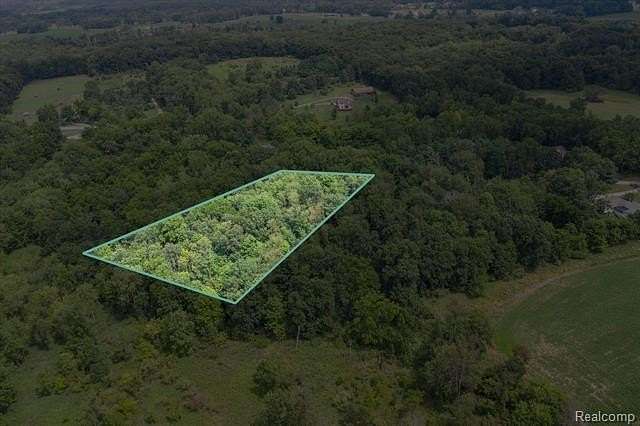 3 Acres of Residential Land for Sale in Howell, Michigan