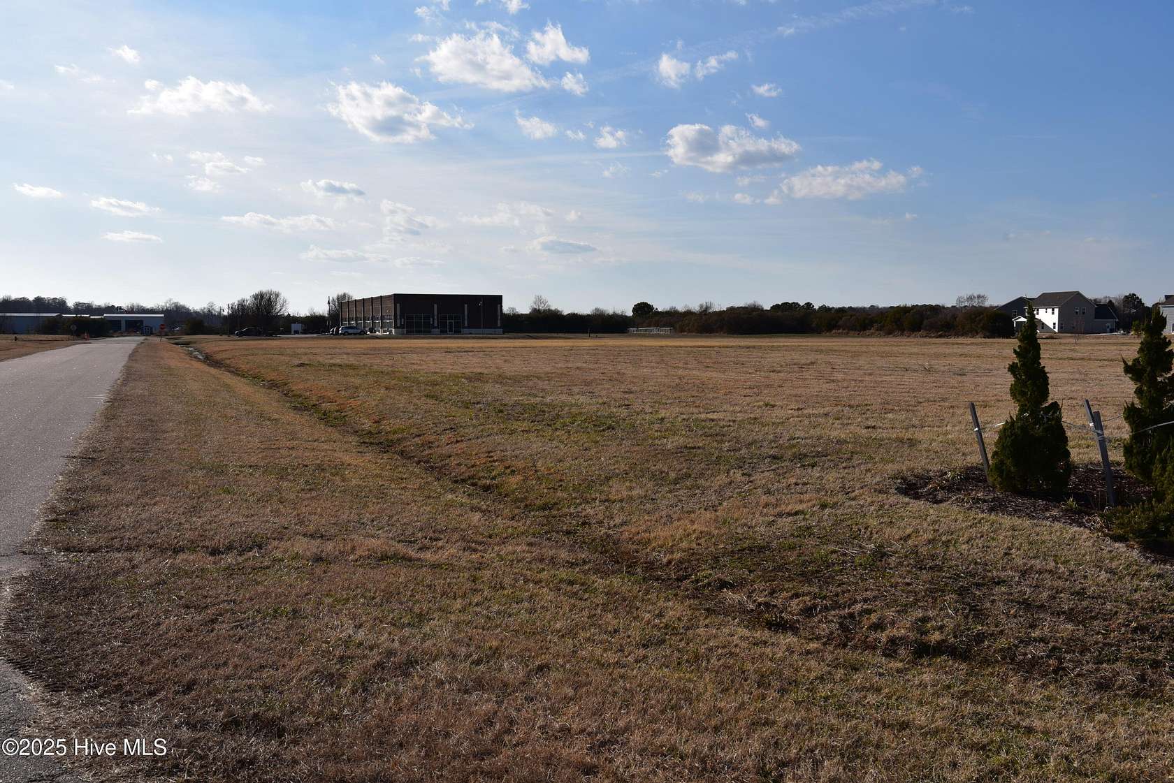 0.92 Acres of Mixed-Use Land for Sale in Camden, North Carolina