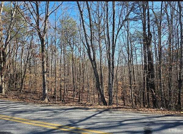 3.12 Acres of Residential Land for Sale in Martinsville, Virginia