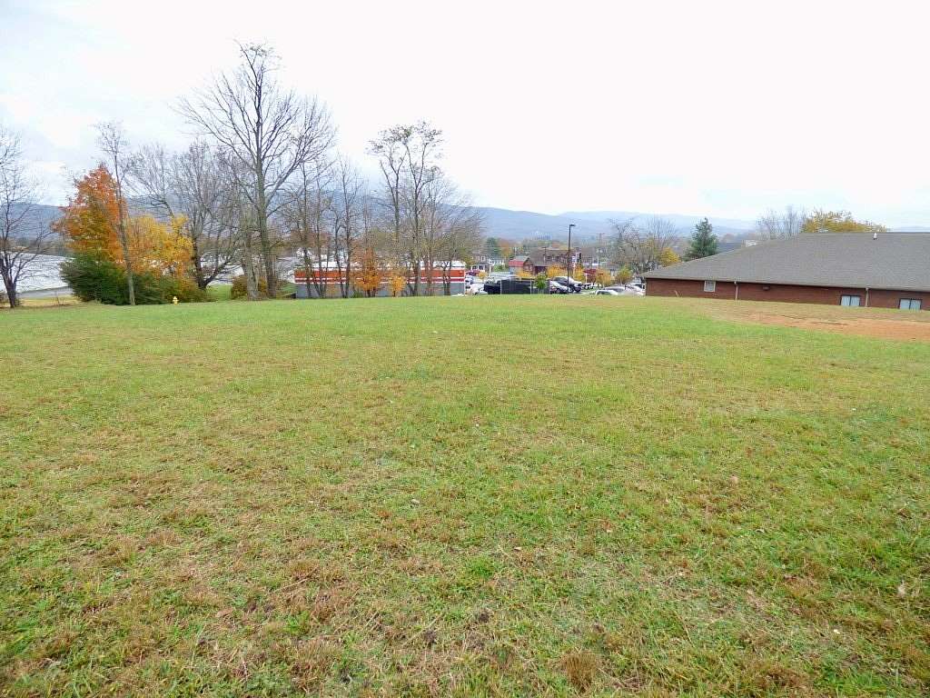 1.85 Acres of Mixed-Use Land for Sale in Wytheville, Virginia
