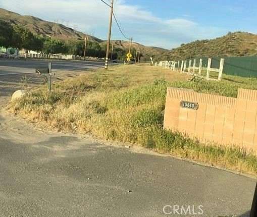 5.54 Acres of Land for Sale in Canyon Country, California