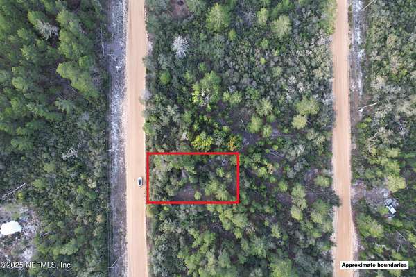 0.22 Acres of Land for Sale in Interlachen, Florida