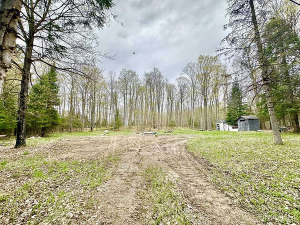 2.59 Acres of Land for Sale in Channing, Michigan