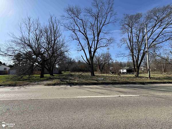 1 Acre of Residential Land for Sale in Flint, Michigan