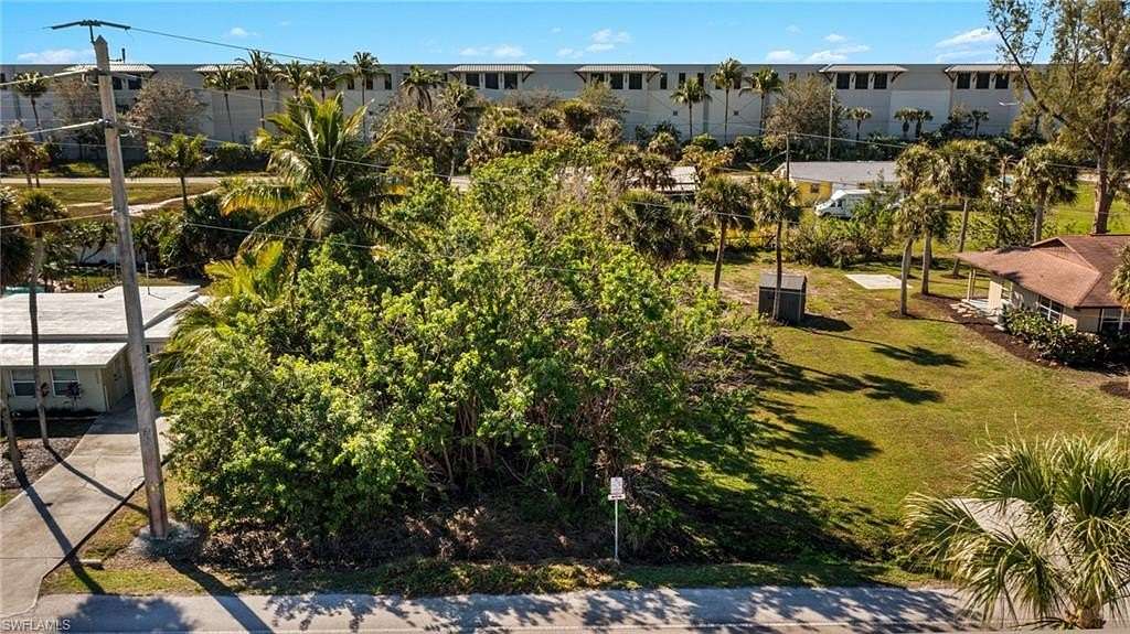 0.16 Acres of Residential Land for Sale in Naples, Florida