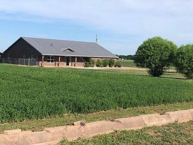 10.3 Acres of Land with Home for Sale in Fort Sumner, New Mexico