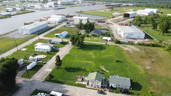 0.91 Acres of Residential Land for Sale in Houma, Louisiana